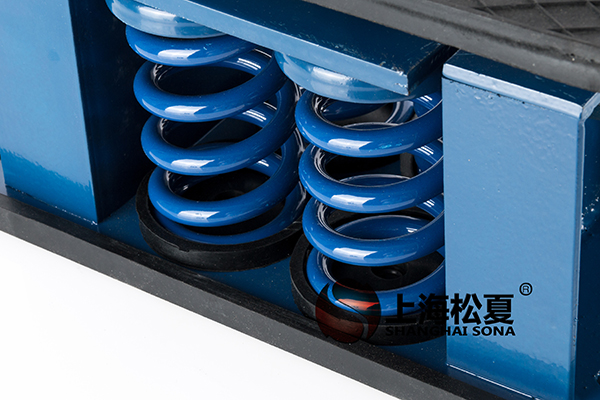 <a href='http://www.huaqiaoshengliankao.com.cn' target='_blank'><u>彈簧減震器</u></a>優(yōu)勢